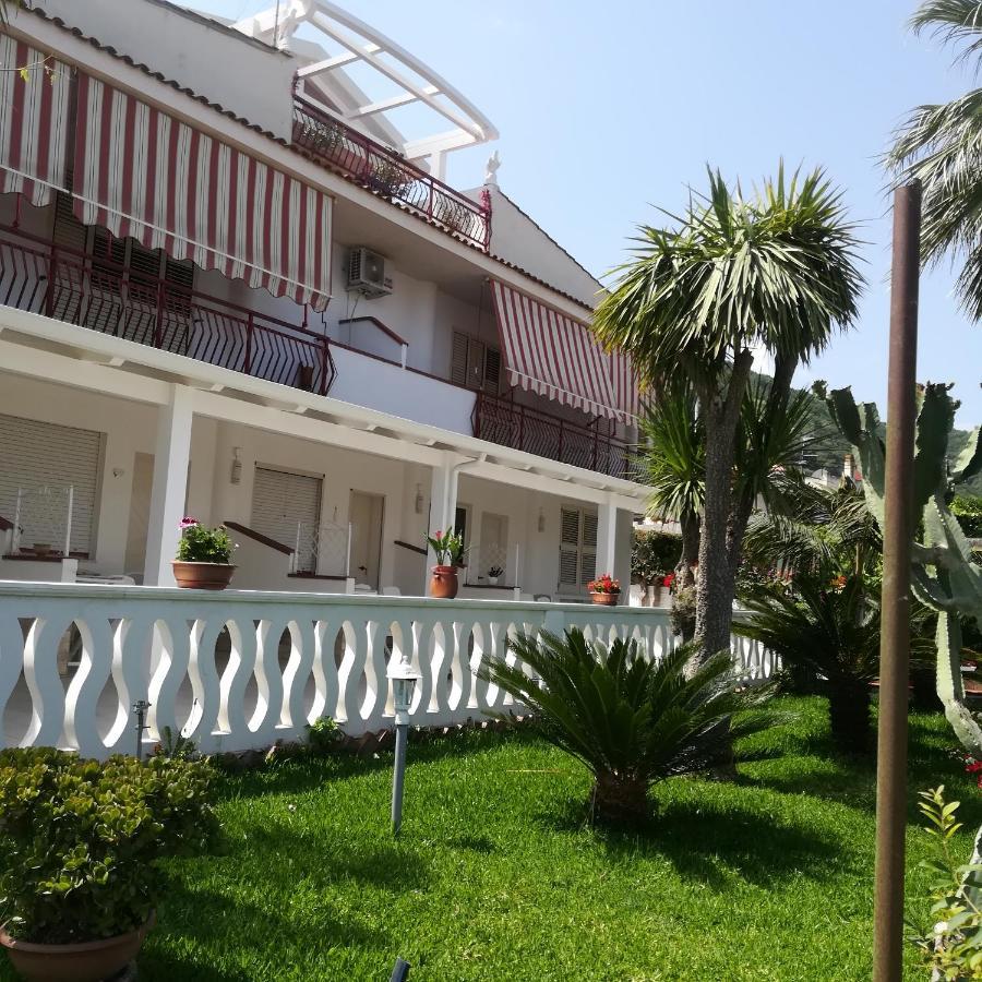 Santa Venere Apartments "Parcheggio Privato Moto-Auto" Ricarica Auto Elettriche トロペーア エクステリア 写真
