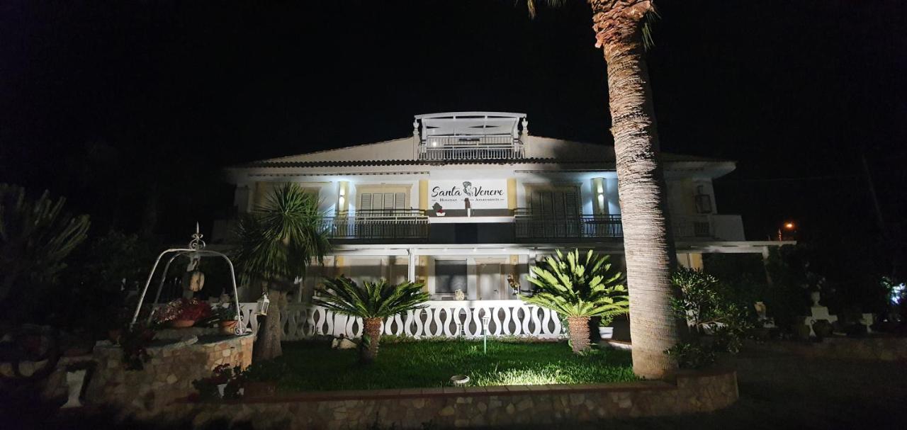 Santa Venere Apartments "Parcheggio Privato Moto-Auto" Ricarica Auto Elettriche トロペーア エクステリア 写真